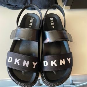 Black velcro sandals